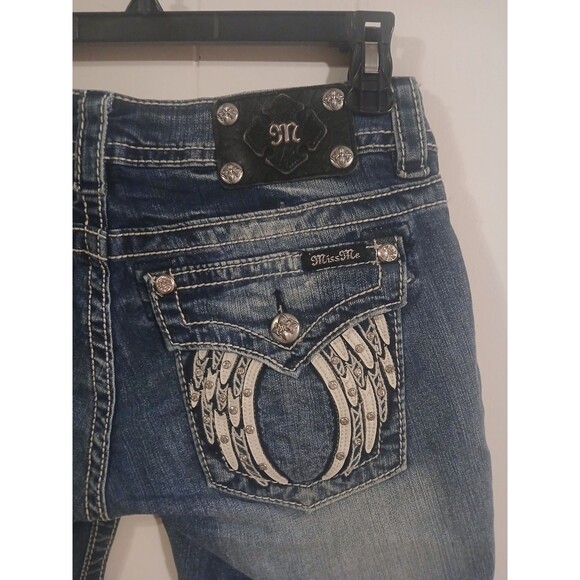 Miss Me Signature Bermuda Shorts Fade Embroidery Bling Wing Size 28" - Picture 4 of 5